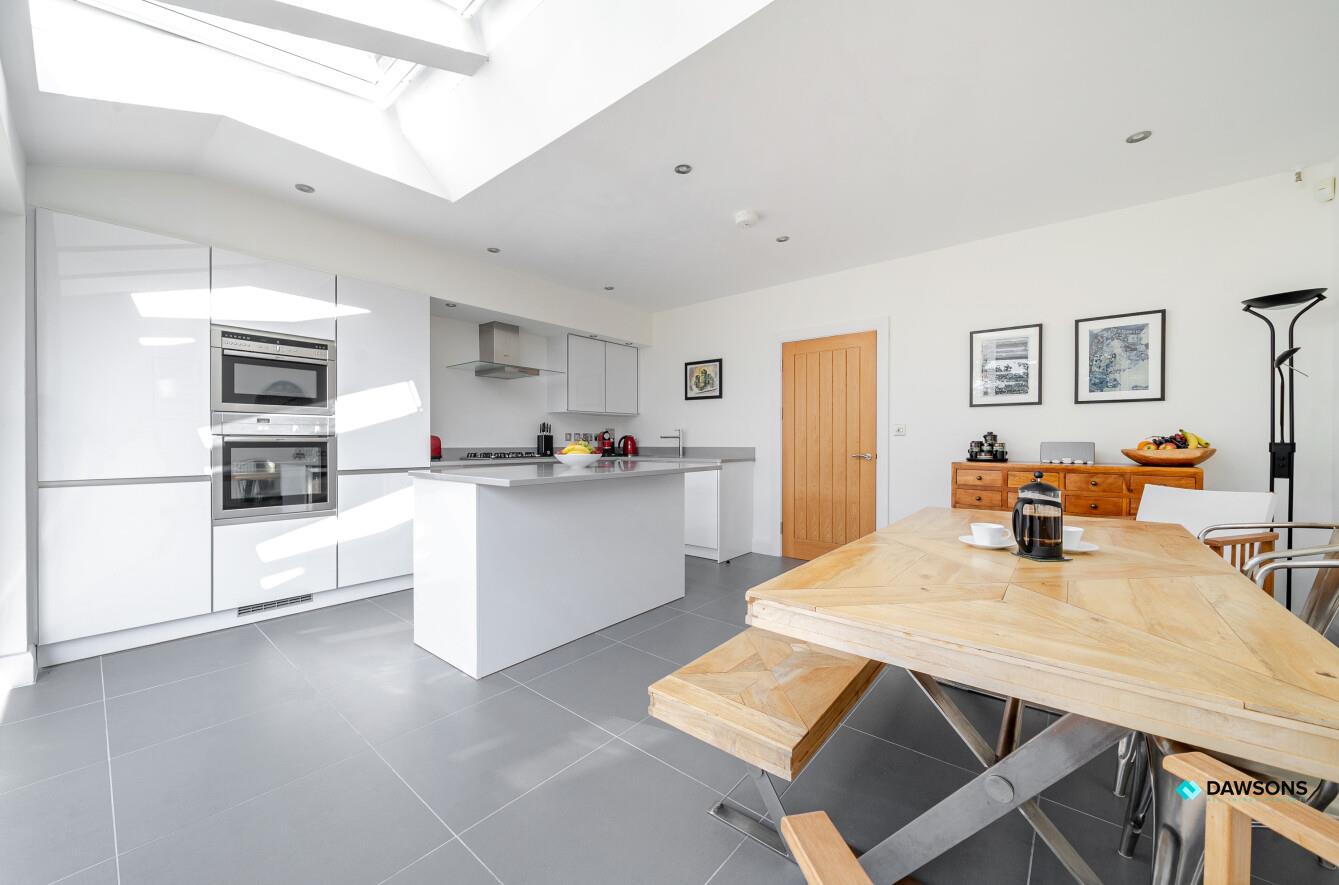 Langland Court Road, Langland, Mumbles, Swansea, SA3 4AZ